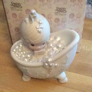 Precious moments figure